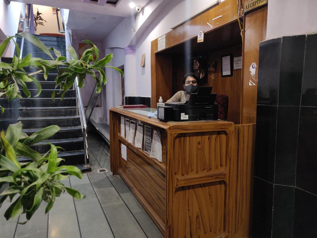 Hotel Vip Udaipur Bagian luar foto