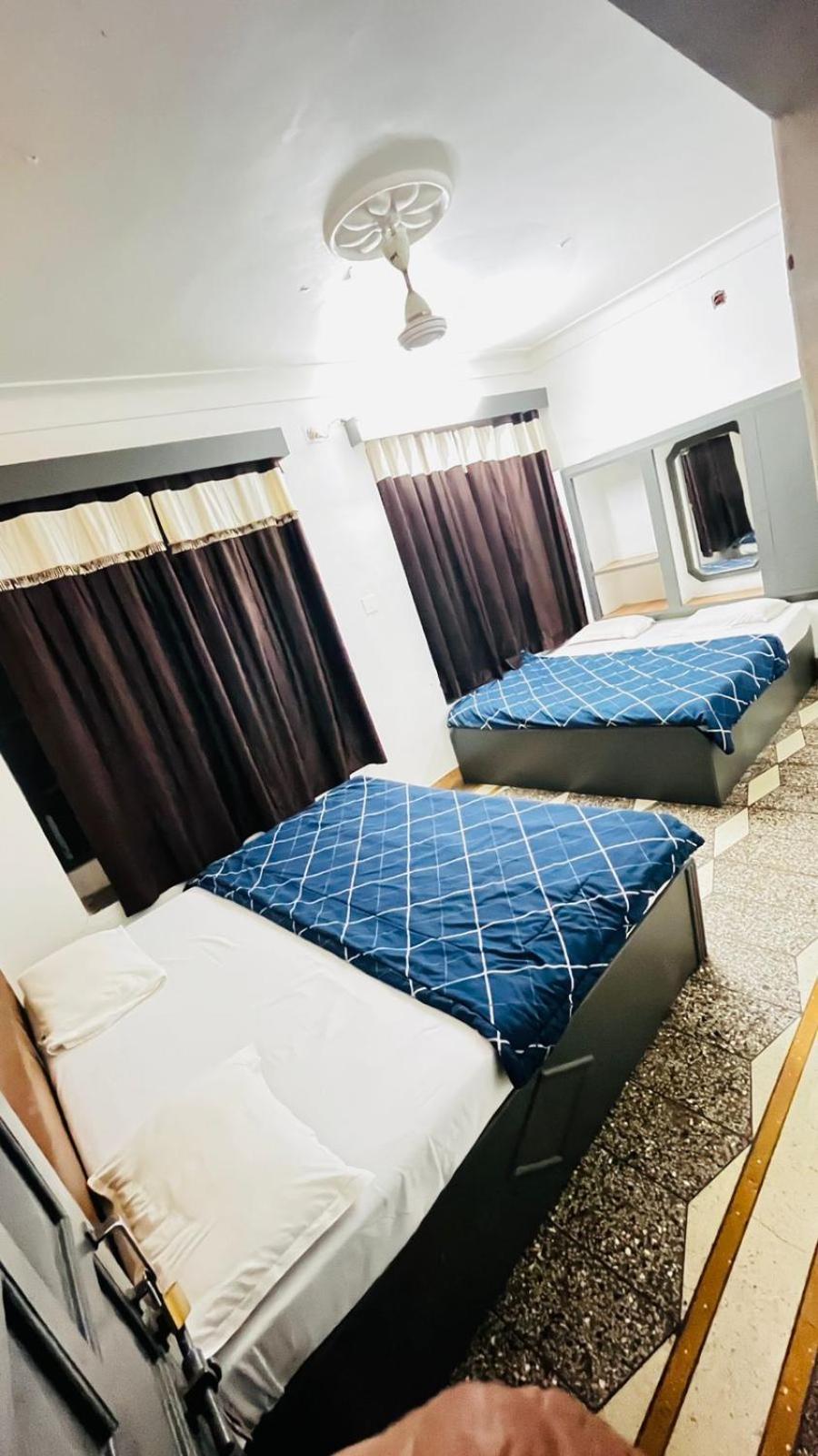 Hotel Vip Udaipur Bagian luar foto