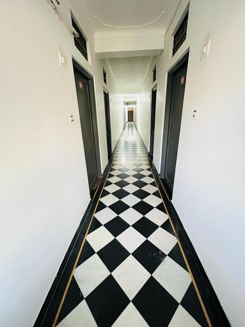 Hotel Vip Udaipur Bagian luar foto