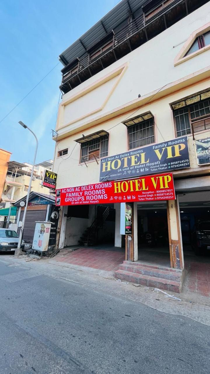 Hotel Vip Udaipur Bagian luar foto